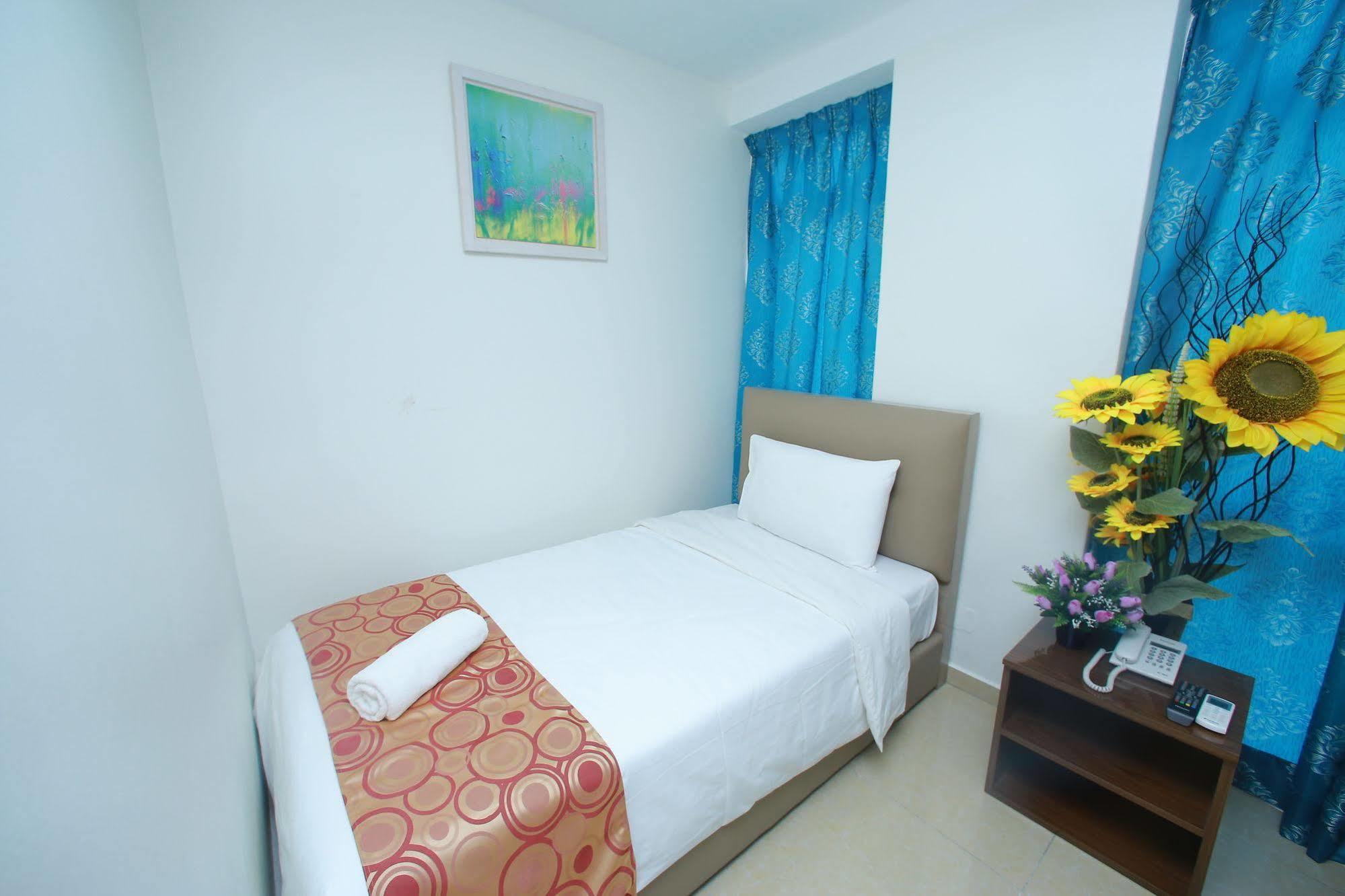 Hotel Gulshan 2*